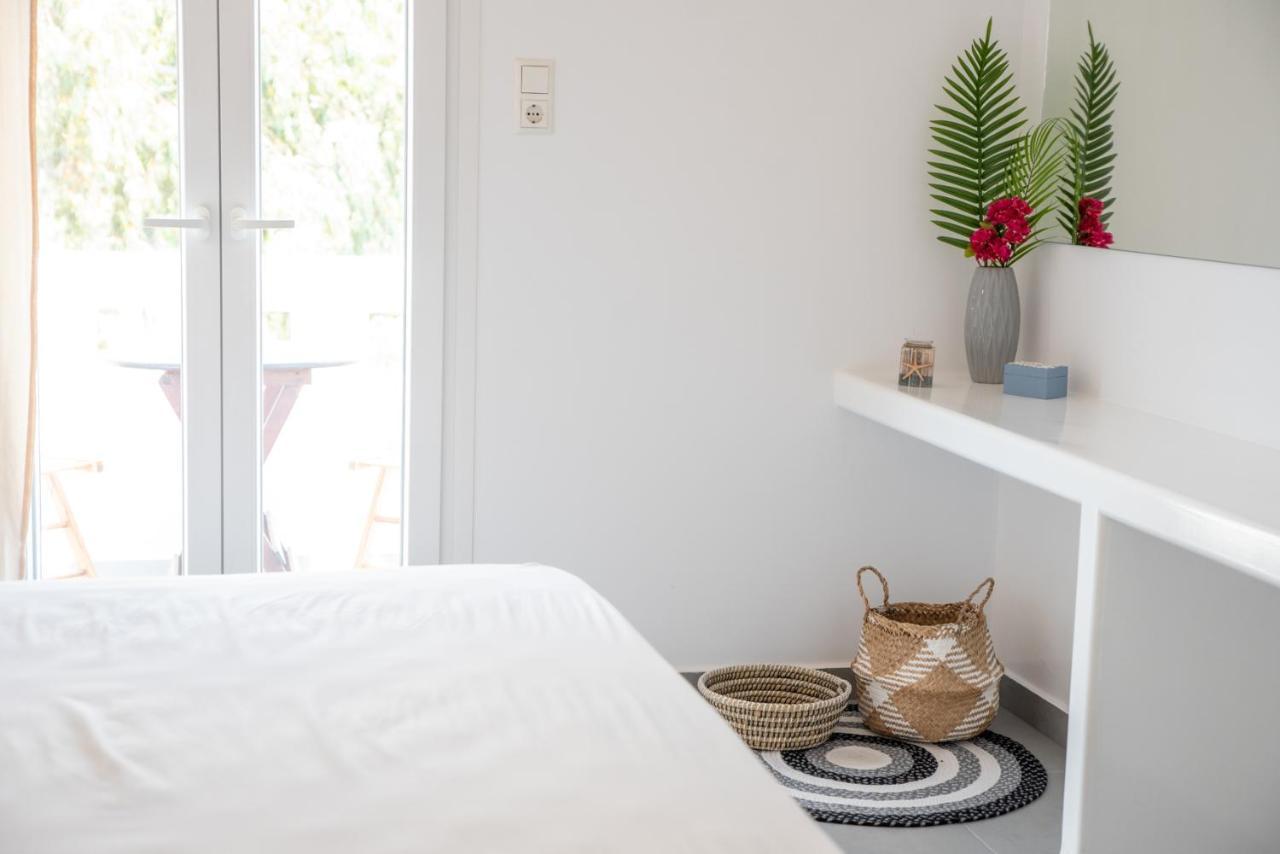 Keti Kapri Hotell Pláka Exteriör bild