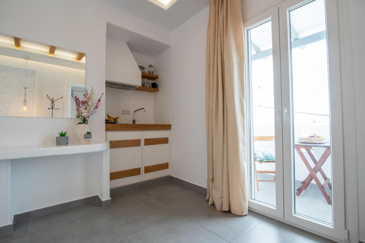 Keti Kapri Hotell Pláka Exteriör bild